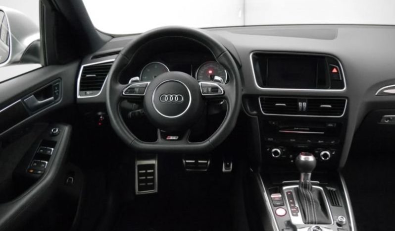 Audi SQ5 full