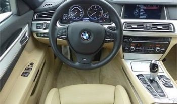 BMW – 740 full