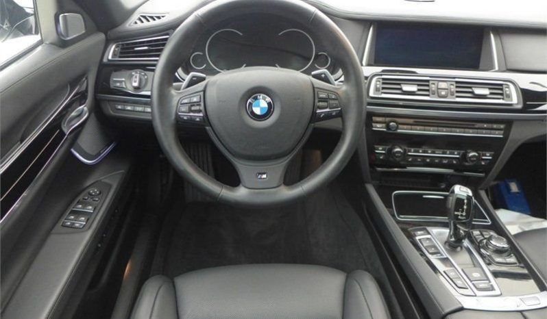 BMW – 760 full