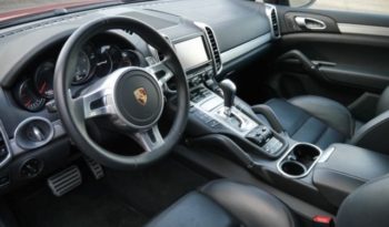 Porsche Cayenne full