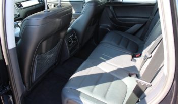 Volkswagen Touareg full