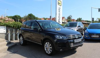 Volkswagen Touareg full