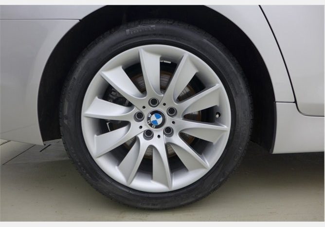 BMW – 550 2012 full