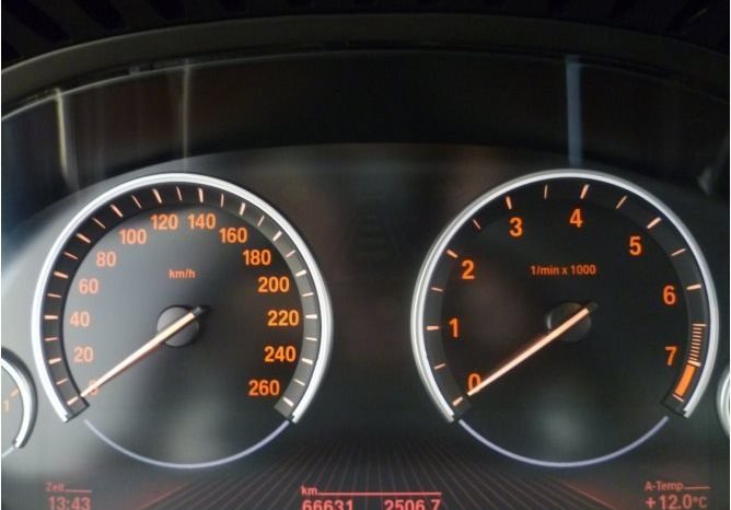 BMW – 550 2013 full