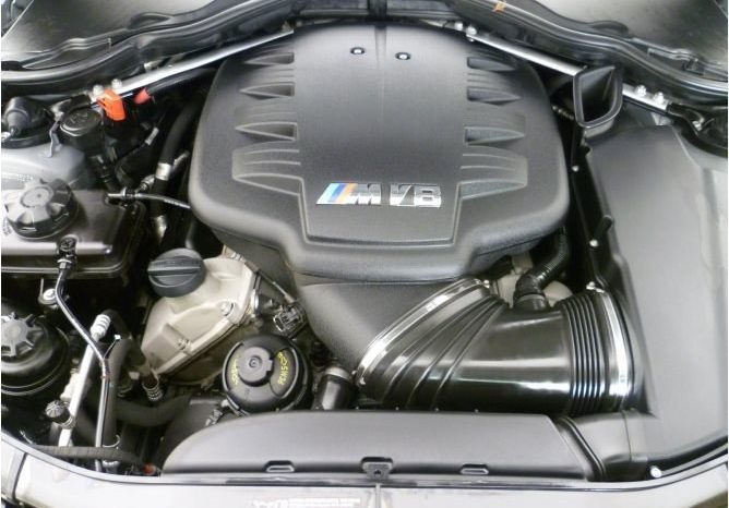 BMW – M3 2013 full