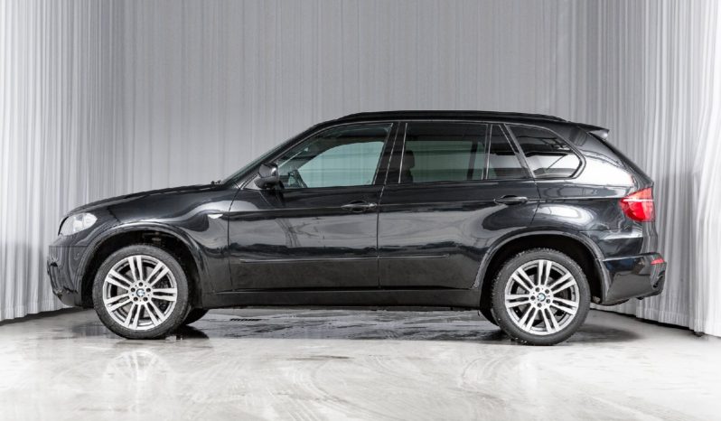 BMW – X5 2011 full