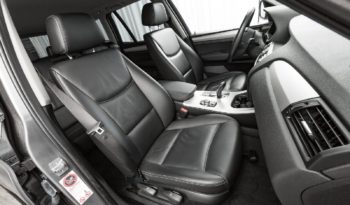 BMW – X3 2011 full