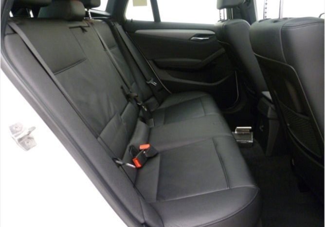 BMW – X1 2012 full