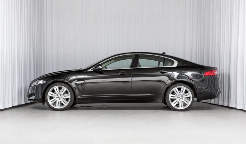 Jaguar XF full