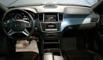MERCEDES ML63 5,5 AMG PERFORMANCE AUT. 5D full