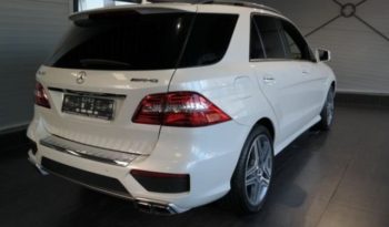 MERCEDES ML63 5,5 AMG PERFORMANCE AUT. 5D full