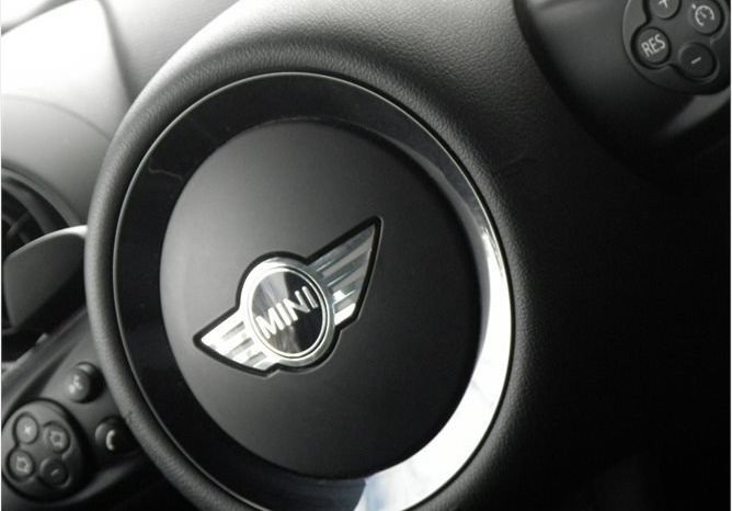 MINI COUNTRYMAN COOPER SD 2,0 AUT. ALL4 full