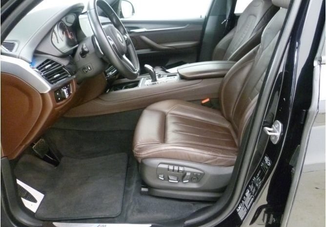 BMW X5 3,0 XDRIVE30D AUT. 5D full