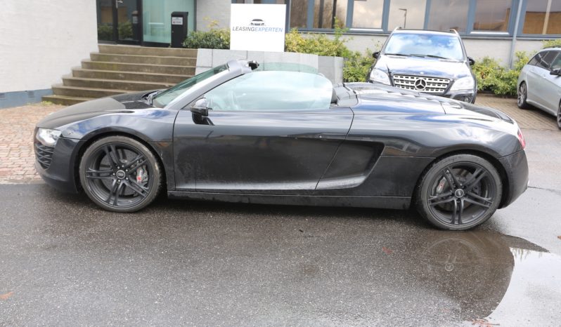 Audi R8 Spyder full