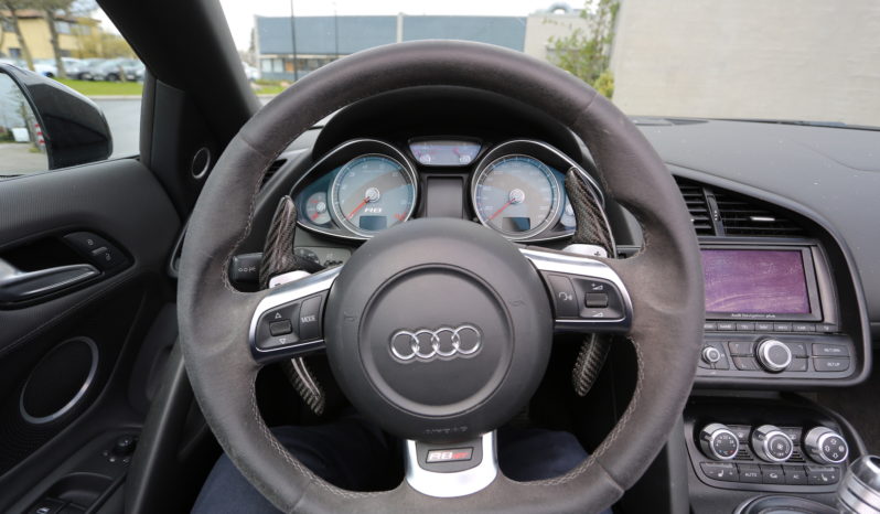 Audi R8 Spyder full