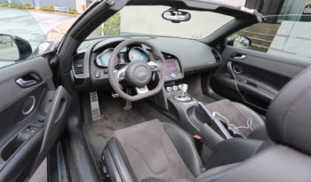 Audi R8 Spyder full