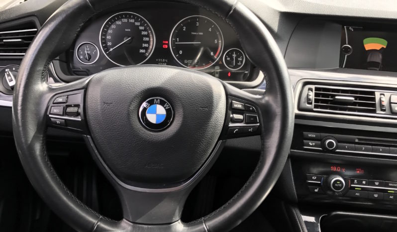 BMW 520d Touring full