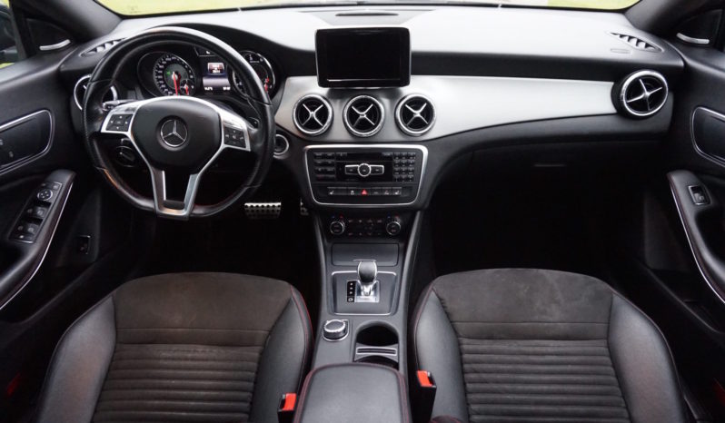 Mercedes Benz – CLA 45 AMG full