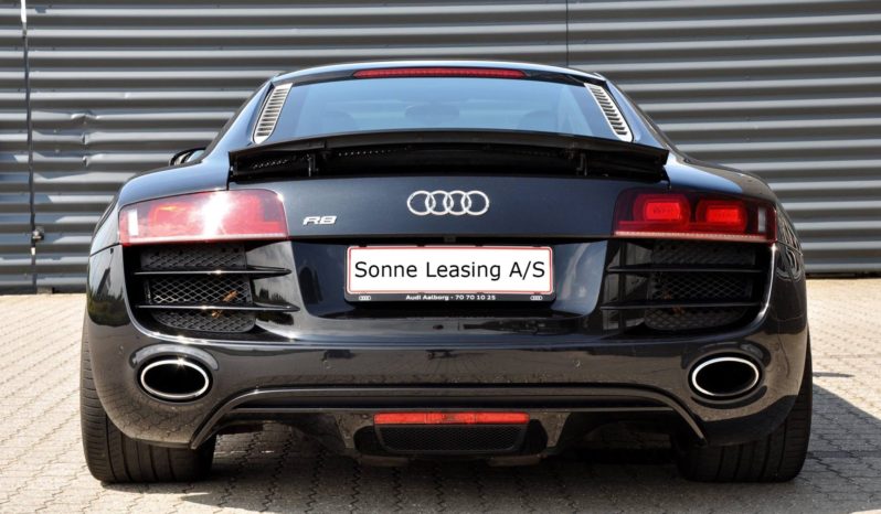 Audi R8 full