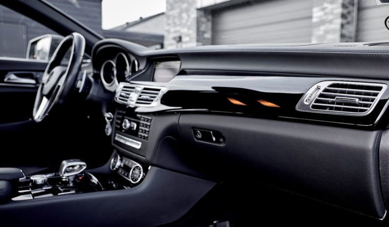 Mercedes Benz – CLS 63 AMG full