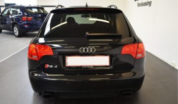Audi RS4 4.2 Avant Quattro Black Edition full